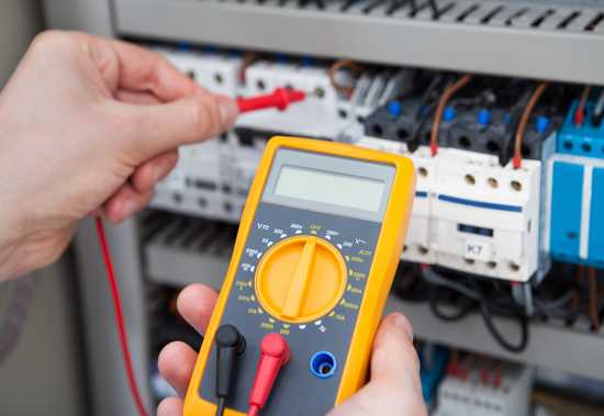 commercial electricians